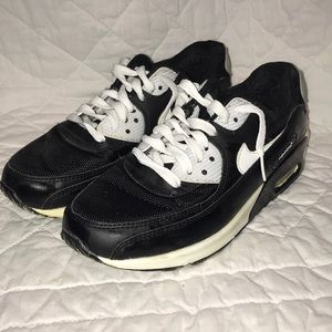 Women’s Nike Air Max